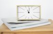 Analog clock