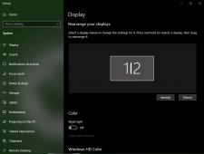 Display Settings indicating "Duplicate These Displays"