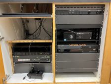 BIL 152 Media Equipment