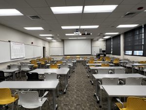 BIL 335 Back of Classroom with Projection Screen View