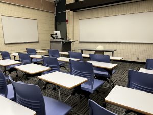 BUSAD D102 Back of Classroom View