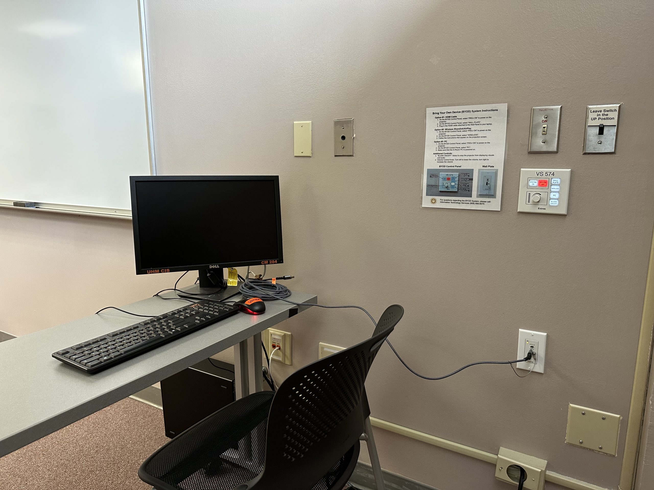 KUY 208 Media Equipment