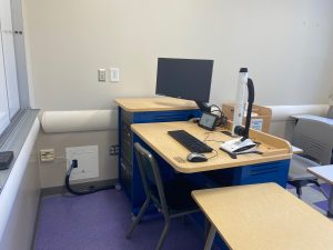 MOORE 394 Instructor's Lectern